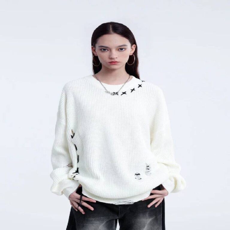 Aelfric Eden Contrast Color Seam Sweater